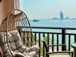Sea View 1BR in 5 Star Resort - Palm Jumeirah